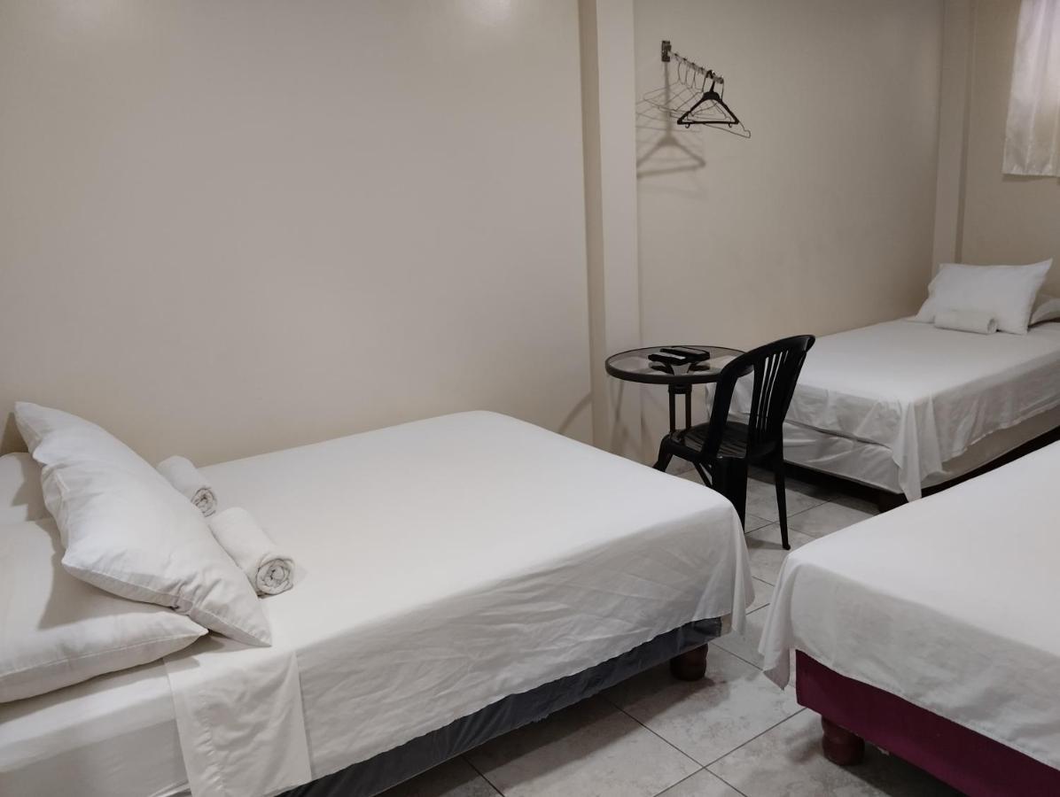 Hotel Jeshua Simmonds Guayaquil Exterior photo