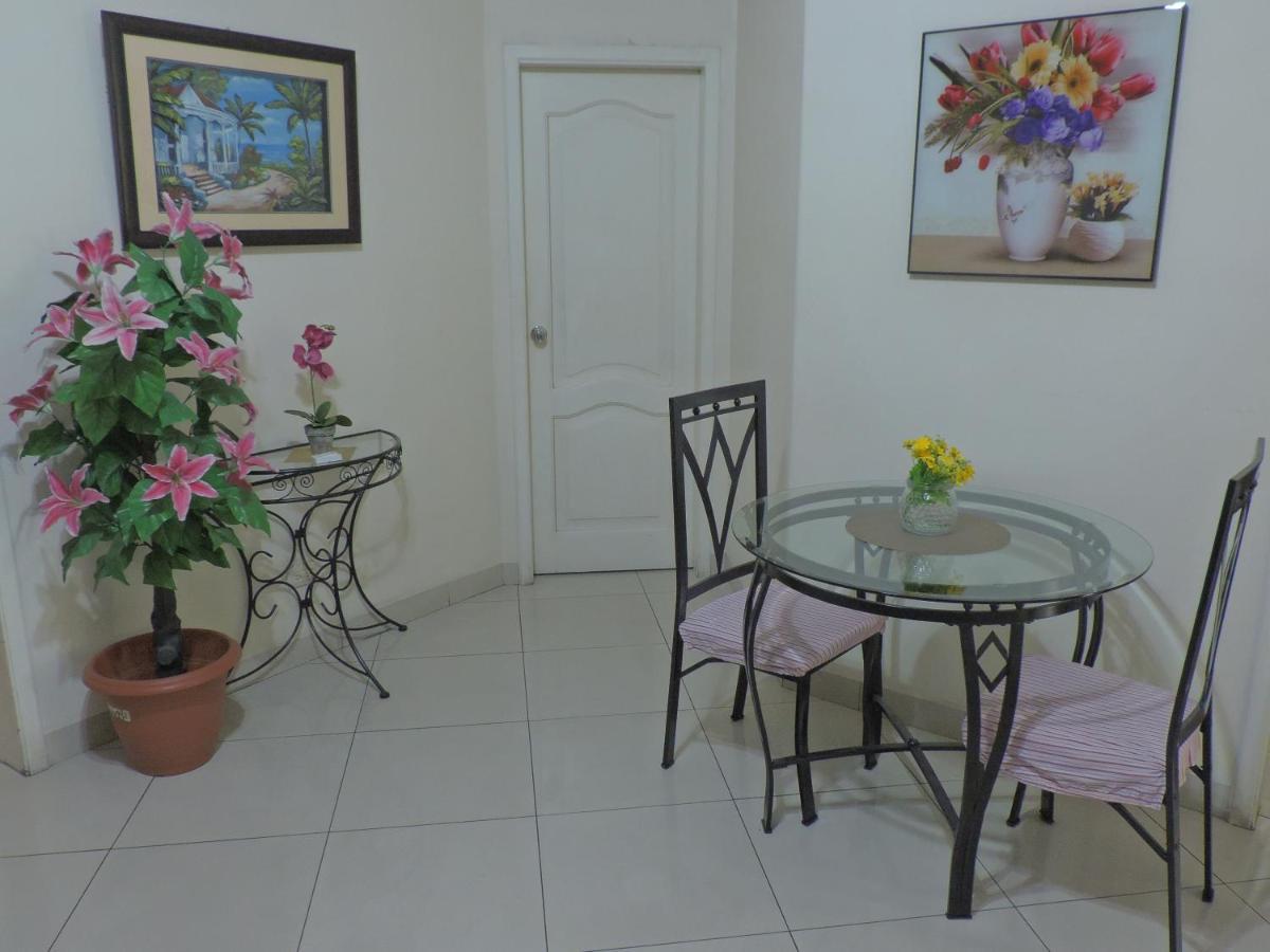 Hotel Jeshua Simmonds Guayaquil Exterior photo